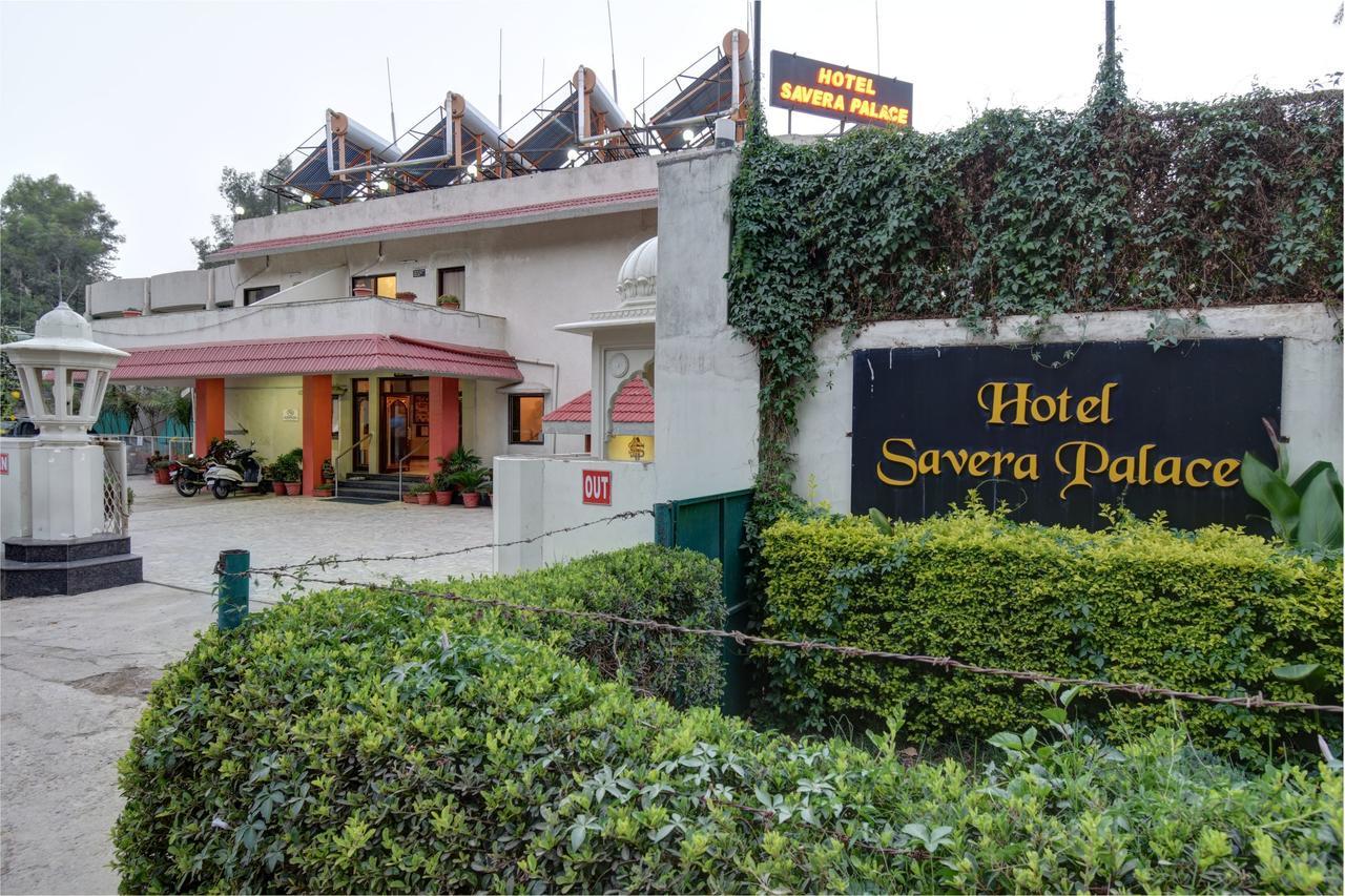 Hotel Savera Palace Mount Abu Exterior photo
